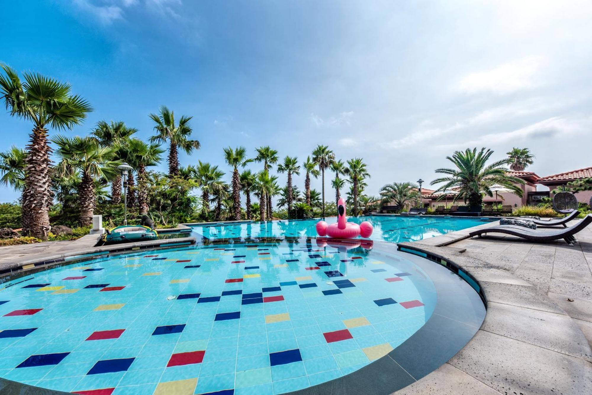 Palm Valley Resort Seogwipo Dış mekan fotoğraf