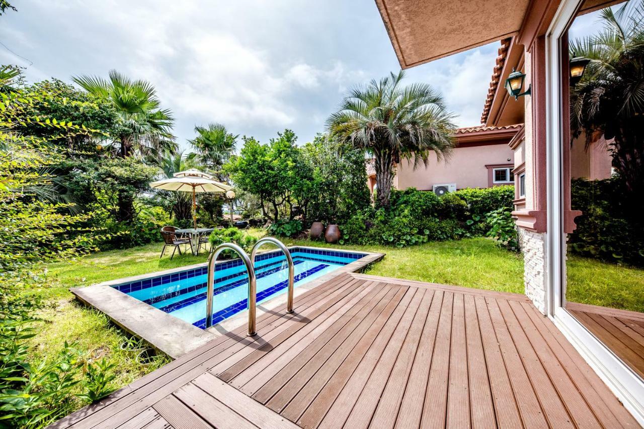 Palm Valley Resort Seogwipo Dış mekan fotoğraf