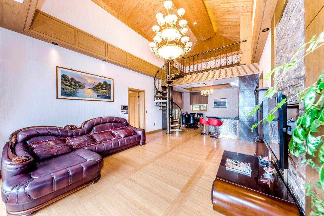 Palm Valley Resort Seogwipo Dış mekan fotoğraf