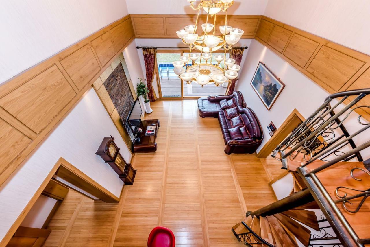 Palm Valley Resort Seogwipo Dış mekan fotoğraf