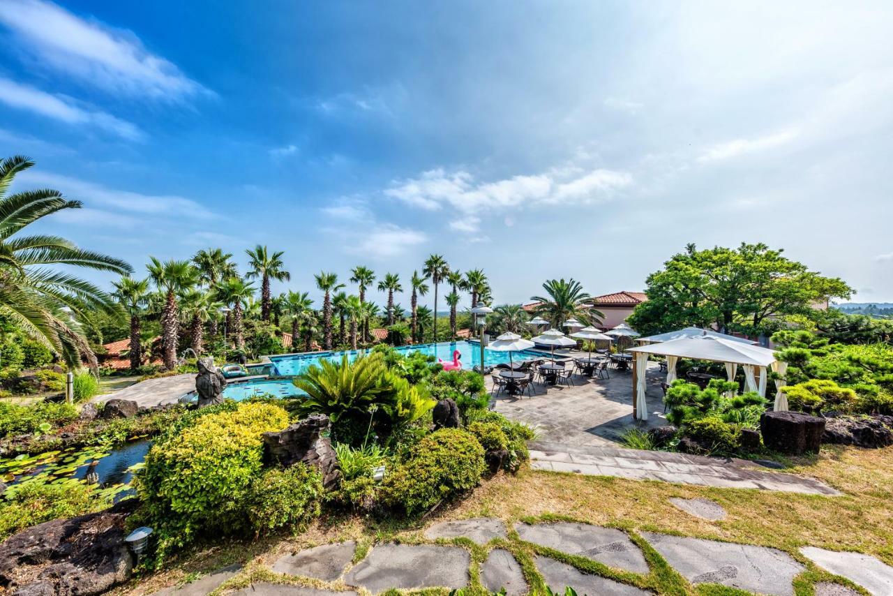 Palm Valley Resort Seogwipo Dış mekan fotoğraf