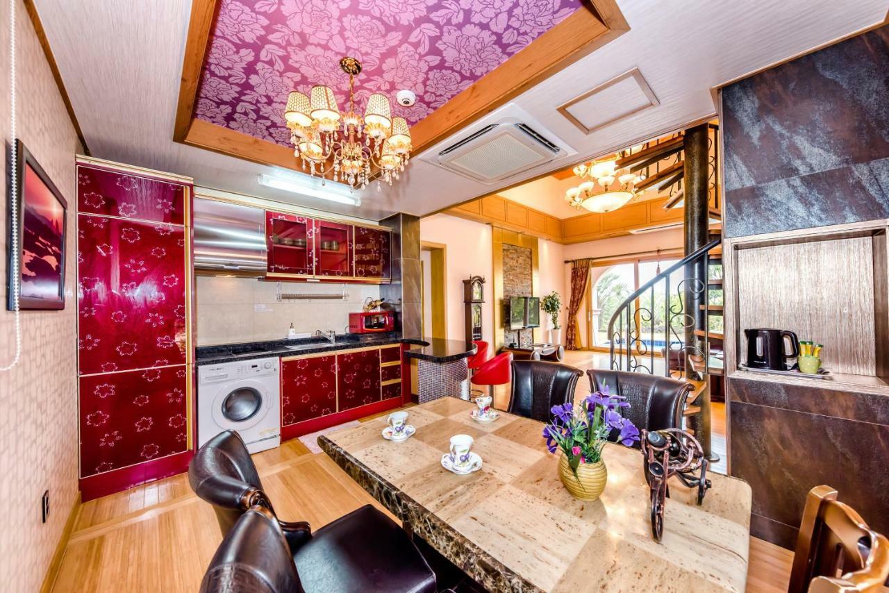 Palm Valley Resort Seogwipo Dış mekan fotoğraf