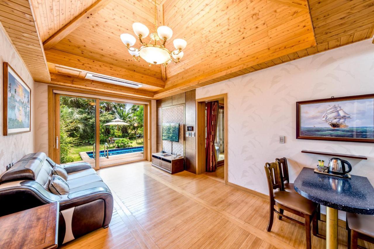 Palm Valley Resort Seogwipo Dış mekan fotoğraf